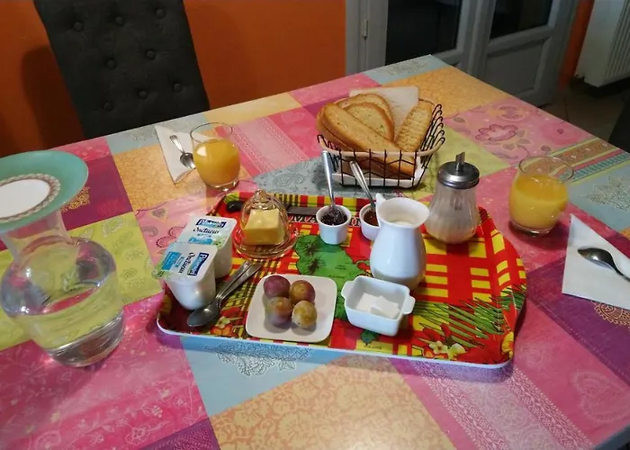 Homestay szállás Duo Pradere Avec Piscine *