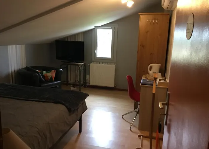 Duo Pradere Avec Piscine Virazeil